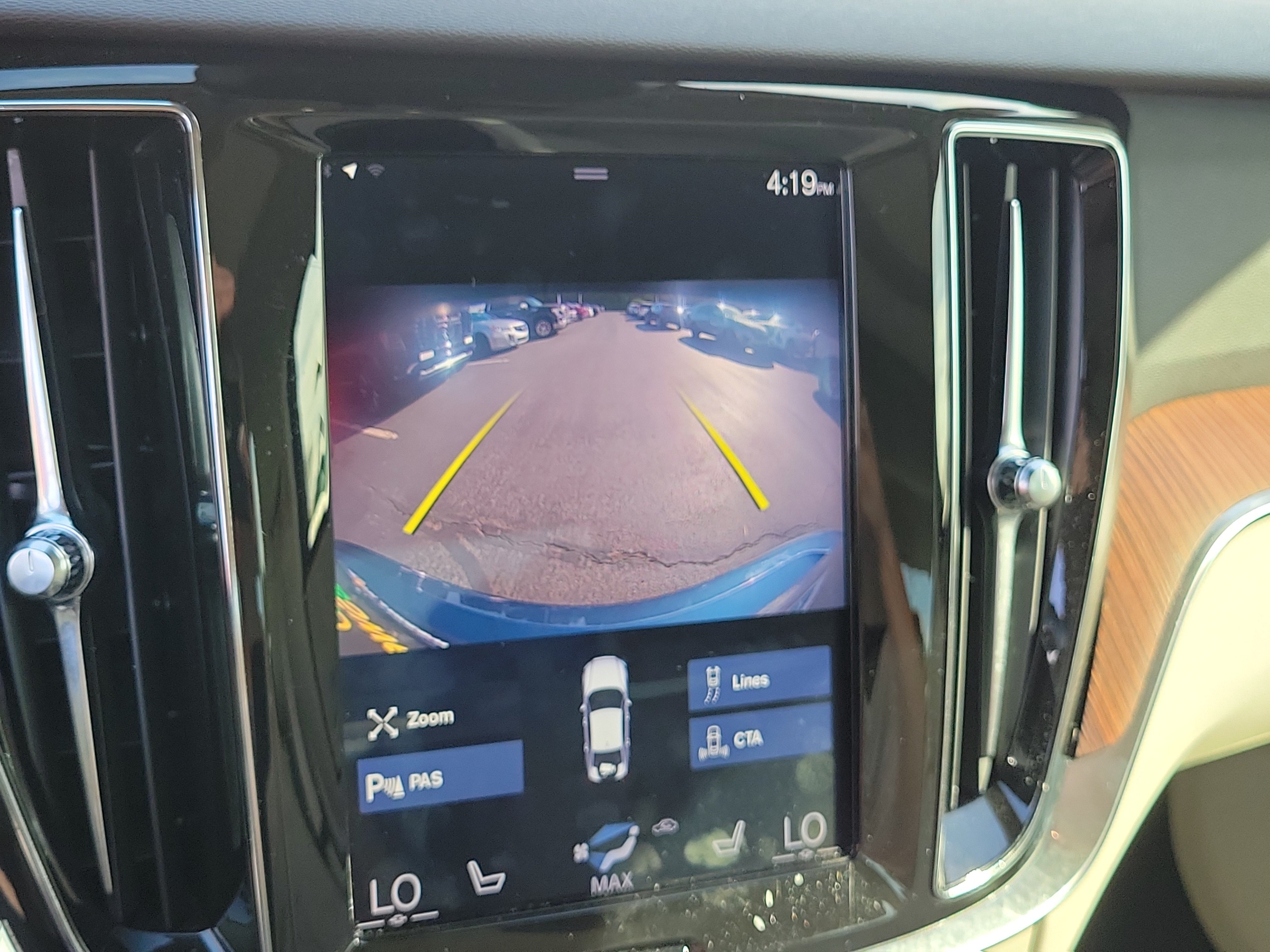 Used 2019 Volvo S60 T5 Momentum w/ Premium Package FWD image 27