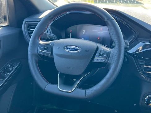 Used 2025 Ford Escape ST-Line image 15