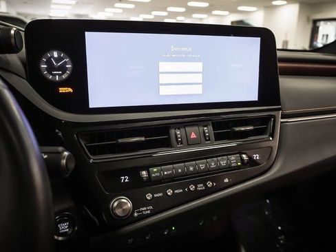 Certified 2023 Lexus ES 350 w/ Premium Package FWD image 15