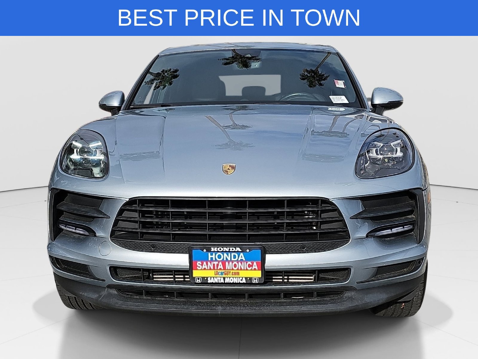 Used 2020 Porsche Macan AWD/4WD image 2