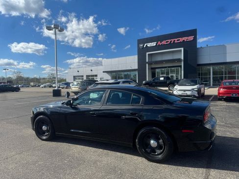 Used 2013 Dodge Charger Police w/ Street Appearance Group RWD image 15