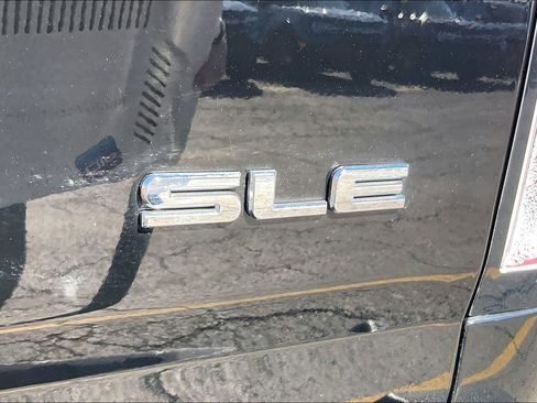 Used 2017 GMC Canyon SLE w/ SLE Convenience Package image 7