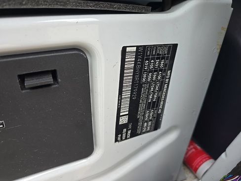Used 2024 Mercedes-Benz Sprinter 2500 image 31