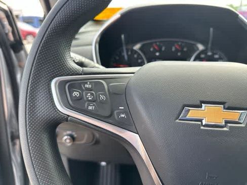 Used 2022 Chevrolet Equinox LT w/ LPO, Floor Liner Package AWD/4WD image 14