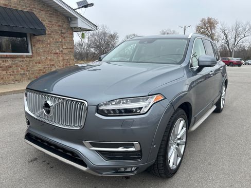 Used 2016 Volvo XC90 T6 Inscription w/ Vision Package image 1