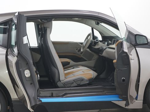 Used 2014 BMW i3 RWD image 13