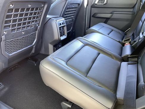 New 2026 Ford Bronco Badlands AWD/4WD image 15