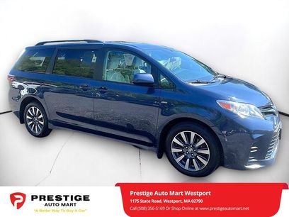 Used 2018 Toyota Sienna LE