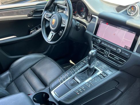 Certified 2021 Porsche Macan GTS AWD/4WD image 13