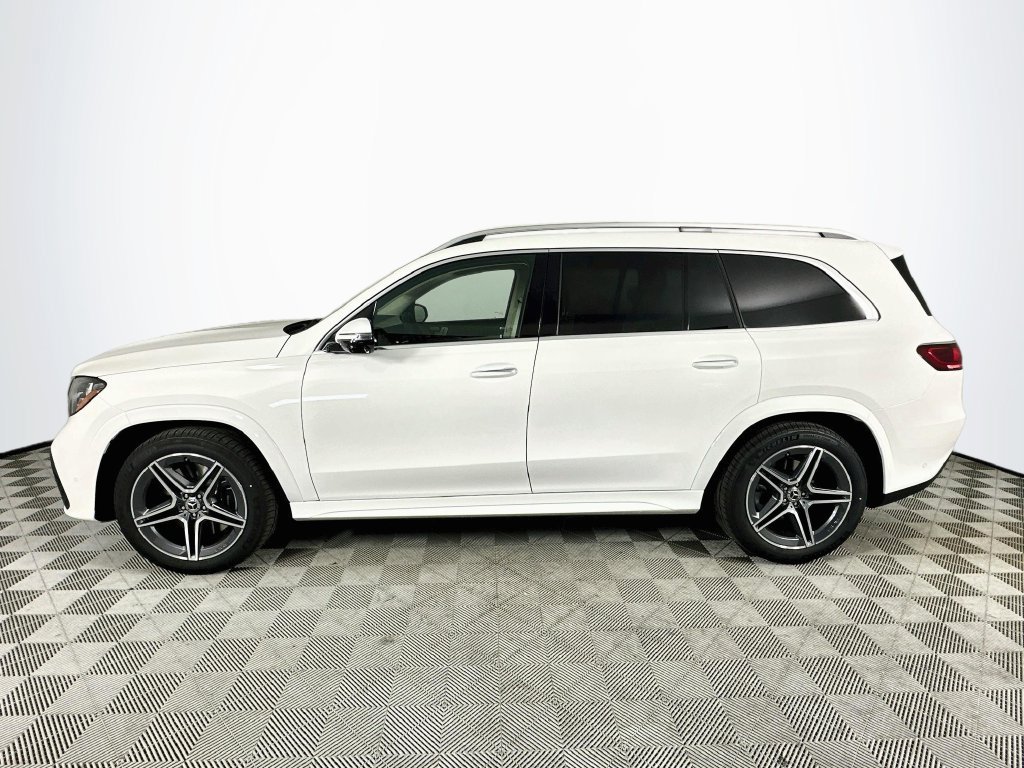 New 2027 Mercedes-Benz GLS 450 4MATIC image 4