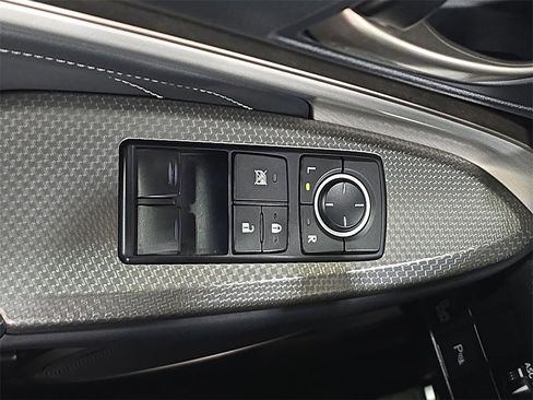 Used 2017 Lexus RC 350 image 21