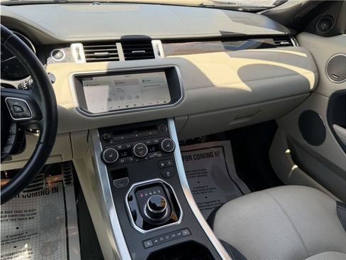 Used 2018 Land Rover Range Rover Evoque HSE Dynamic AWD/4WD image 41