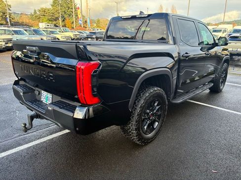 Used 2024 Toyota Tundra SR5 AWD/4WD image 9