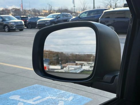 Used 2015 Dodge Grand Caravan SE w/ Quick Order Package 29E SE image 40