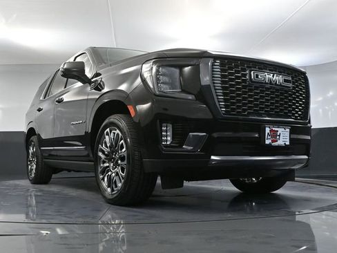 Used 2024 GMC Yukon Denali Ultimate AWD/4WD image 68