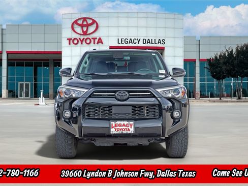 Used 2024 Toyota 4Runner SR5 Premium w/ Moonroof Package RWD image 6