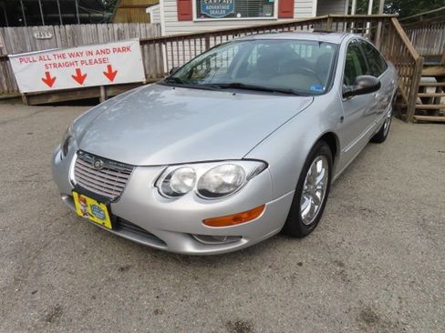 Used 2004 Chrysler 300M FWD image 2