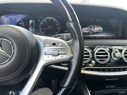Used 2018 Mercedes-Benz S 560 4MATIC Sedan image 29