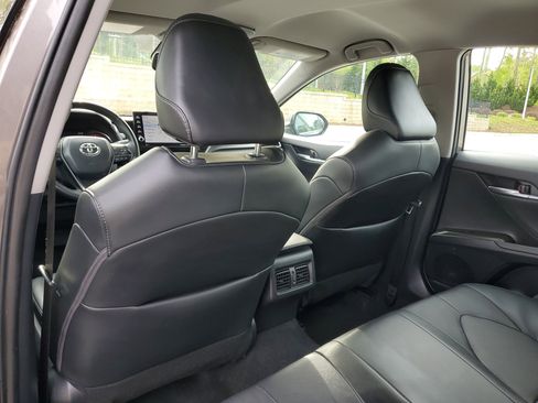 Used 2024 Toyota Camry XSE image 9