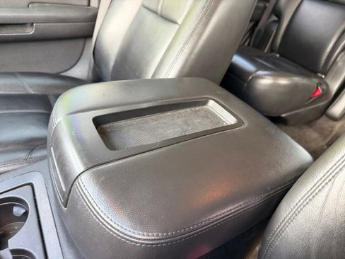 Used 2008 Chevrolet Tahoe LT w/ LT Preferred Equipment Group AWD/4WD image 23