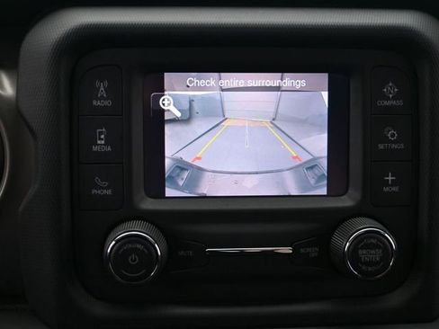 Used 2020 Jeep Gladiator Sport w/ Quick Order Package 24S image 20