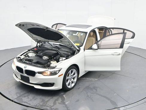 Used 2014 BMW 320i xDrive Sedan image 43