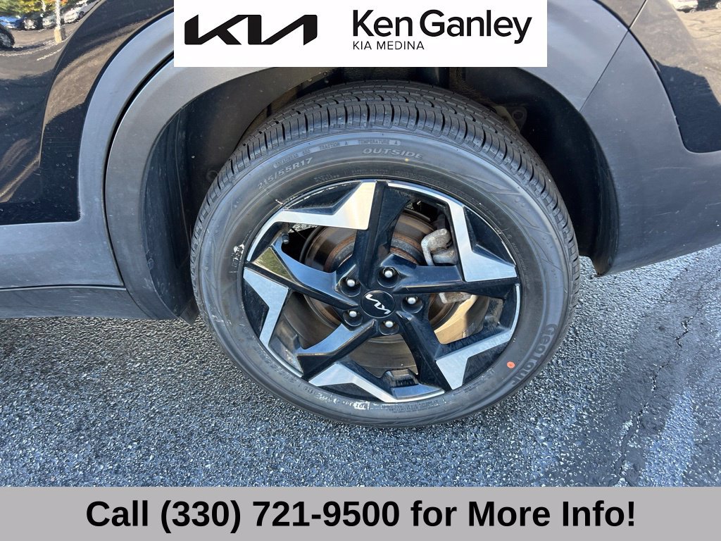 Certified 2025 Kia Seltos S AWD/4WD image 22