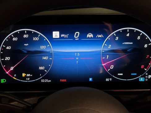 New 2026 Mercedes-Benz CLE 450 4MATIC Coupe image 23