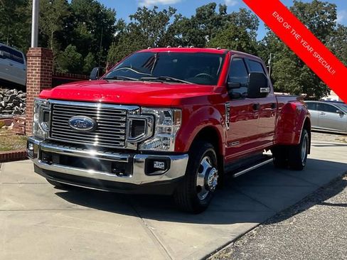 Used 2022 Ford F350 XLT w/ XLT Value Package image 3
