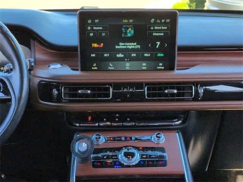 Used 2022 Lincoln Aviator Reserve w/ Equipment Group 201A image 29