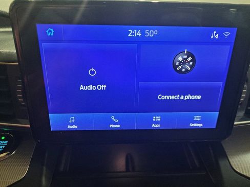 Used 2020 Ford Explorer XLT w/ Equipment Group 202A image 25