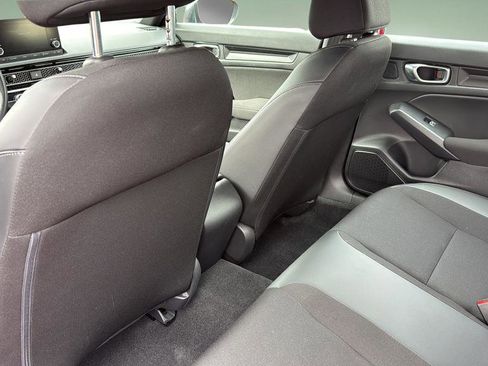 Used 2023 Honda Civic Sport image 15