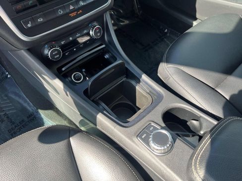 Used 2015 Mercedes-Benz GLA 250 4MATIC image 23