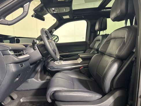 New 2025 Lincoln Navigator L Reserve w/ Jet Appearance Package AWD/4WD image 24