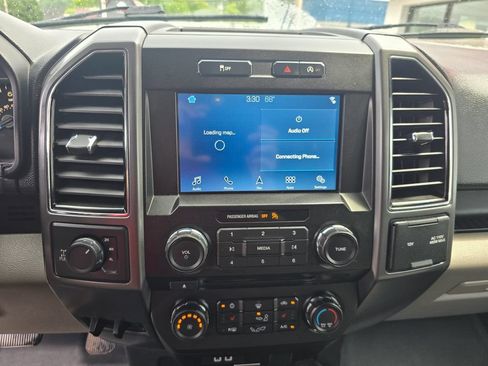 Used 2018 Ford F150 XLT w/ Equipment Group 302A Luxury AWD/4WD image 24