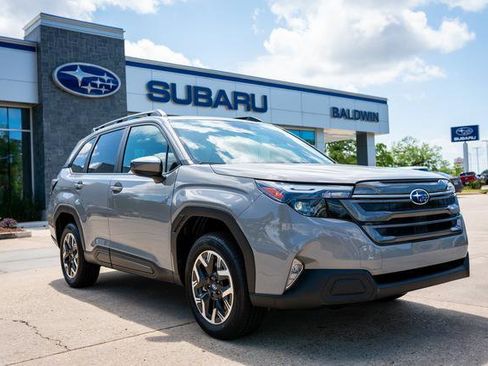 New 2026 Subaru Forester Premium AWD/4WD image 1