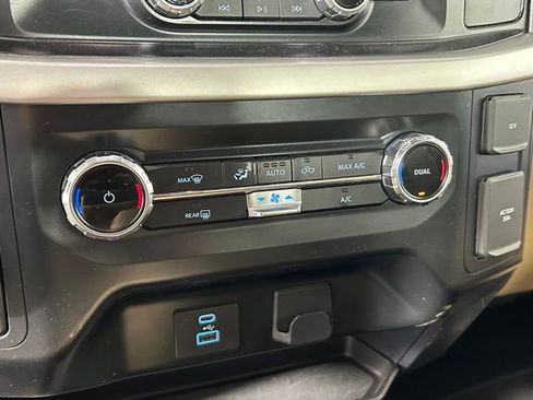 Used 2022 Ford F150 XLT w/ Equipment Group 301A Mid image 26