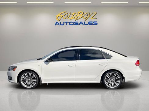 Used 2015 Volkswagen Passat 1.8T Sport image 7