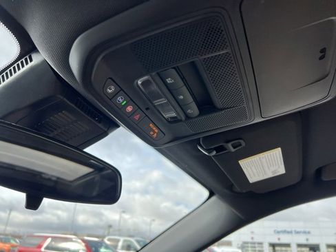 New 2026 Chevrolet Equinox ACTIV w/ Convenience Package III image 26