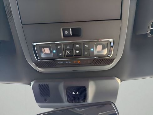 Used 2024 Ford F150 Lariat image 24