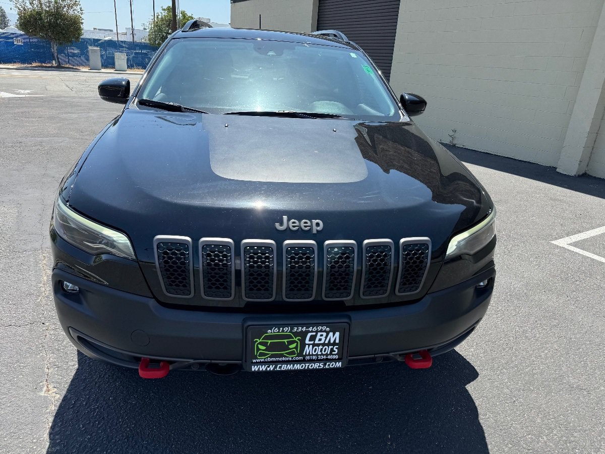 Used 2022 Jeep Cherokee Trailhawk w/ Sun, Sound & Nav Group AWD/4WD image 4