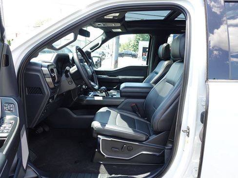 Used 2024 Ford F150 Lariat AWD/4WD image 19