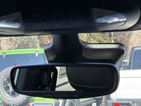 New 2026 Chrysler Pacifica Select image 29