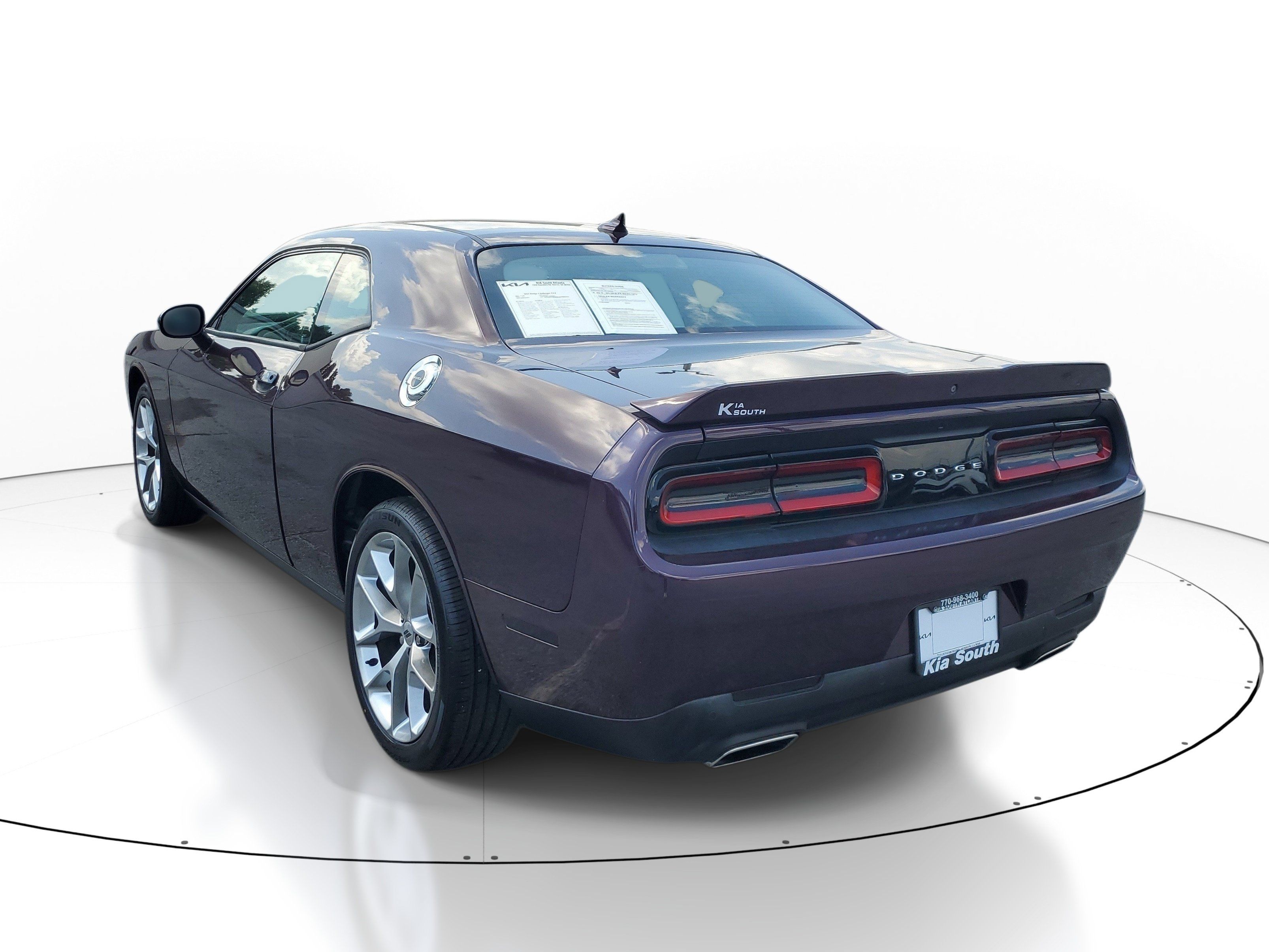 Used 2021 Dodge Challenger SXT w/ Plus Package RWD image 4