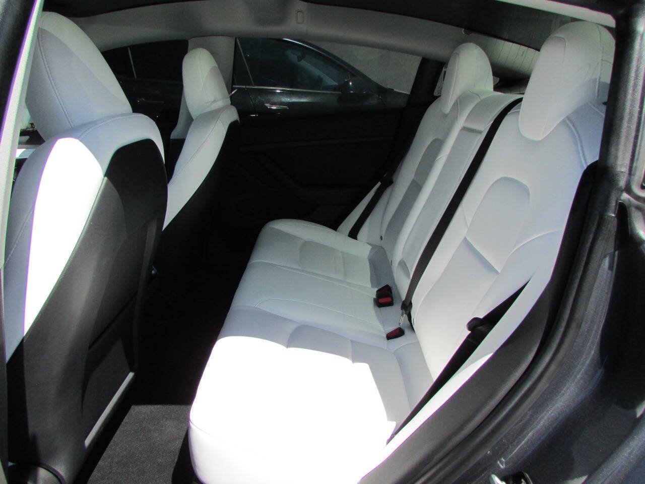Used 2023 Tesla Model 3 Standard Range RWD image 28