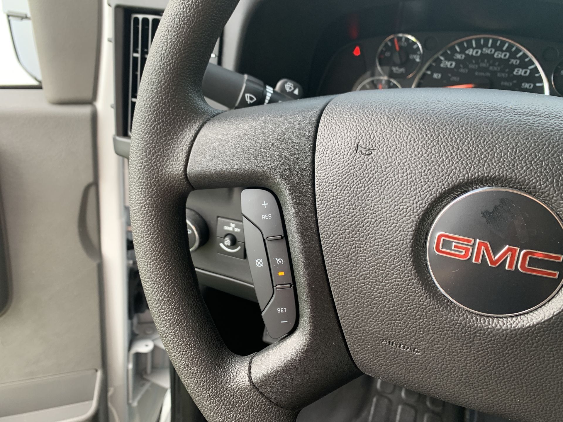 New 2025 GMC Savana 3500 Extended w/ Power Convenience Package RWD image 42