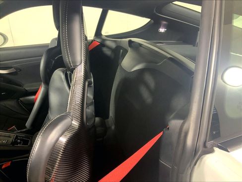 Certified 2022 Porsche 718 Cayman GT4 RWD image 20