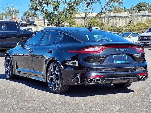 Used 2018 Kia Stinger GT2 image 5