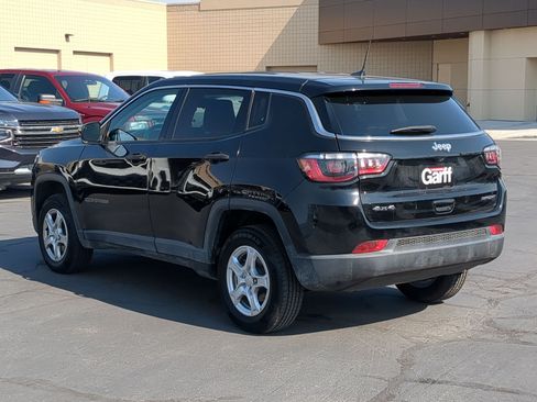 Used 2022 Jeep Compass Sport AWD/4WD image 8