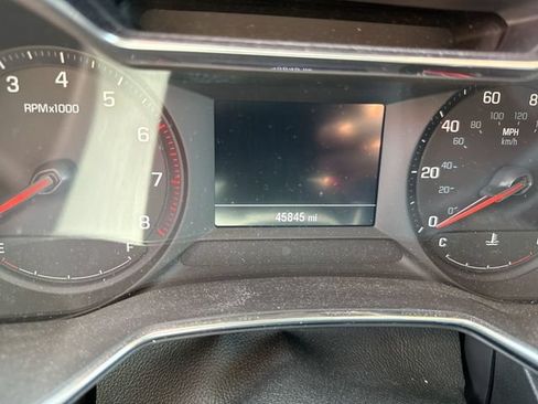 Used 2023 Chevrolet TrailBlazer LT FWD image 10